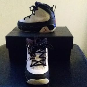 Toddler Jordan Retro 9